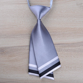 Cravate Femme Moderne Grise