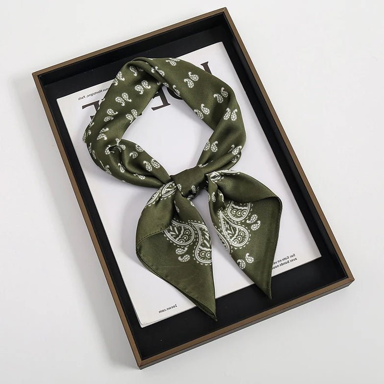 Foulard en Soie Kaki Paisley