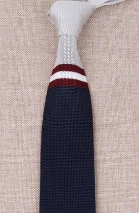 Cravate en Tricot Bleu Motif Bordeau & Blanc - Cravate Prestige